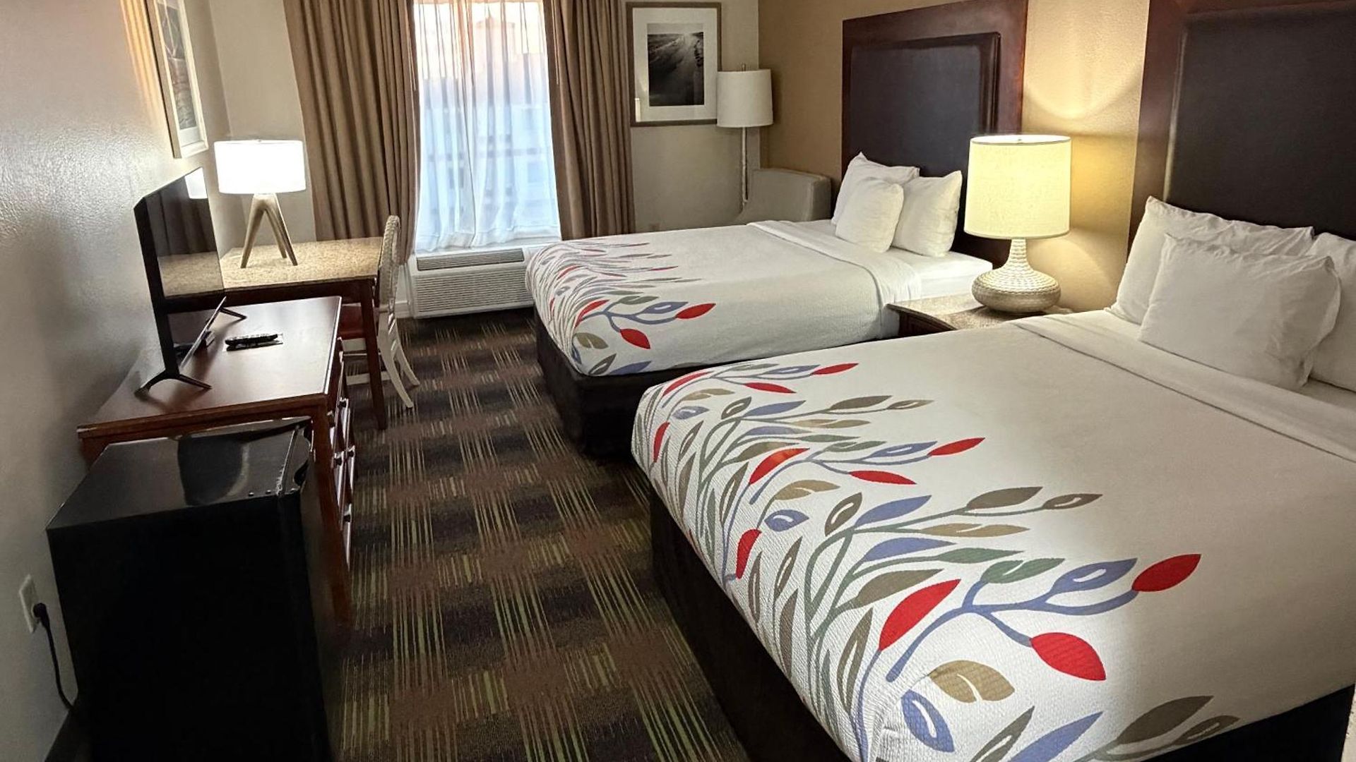 Hotel Trident &