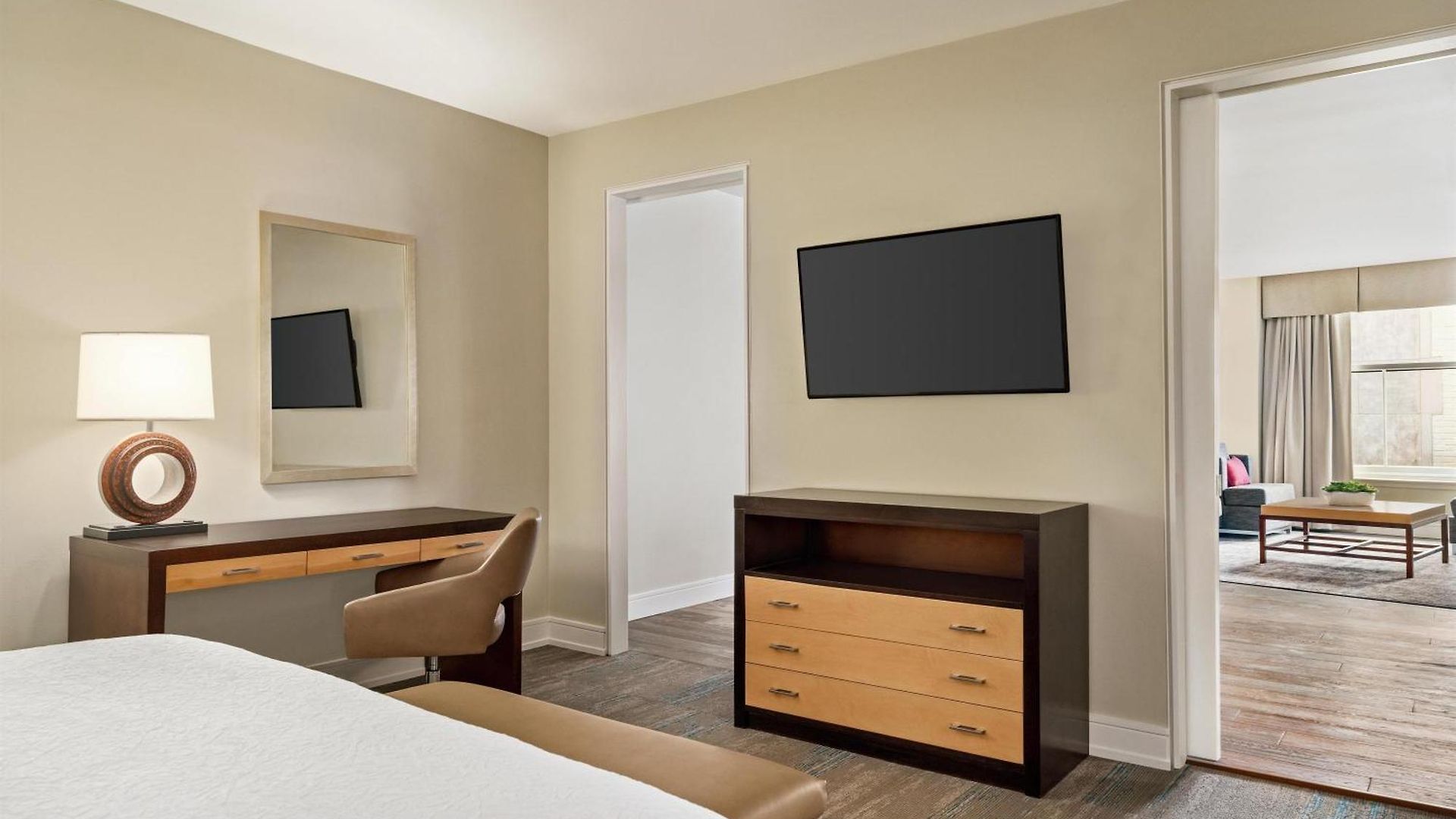 Hampton & Downtown French Quarter Area Hotel 3*