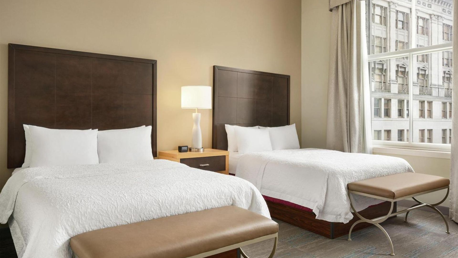 Hampton & Downtown French Quarter Area Hotel New Orleans