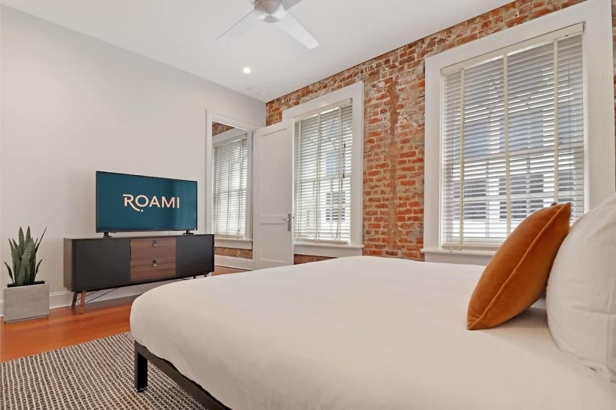 Roami At Factors Row 4* New Orleans