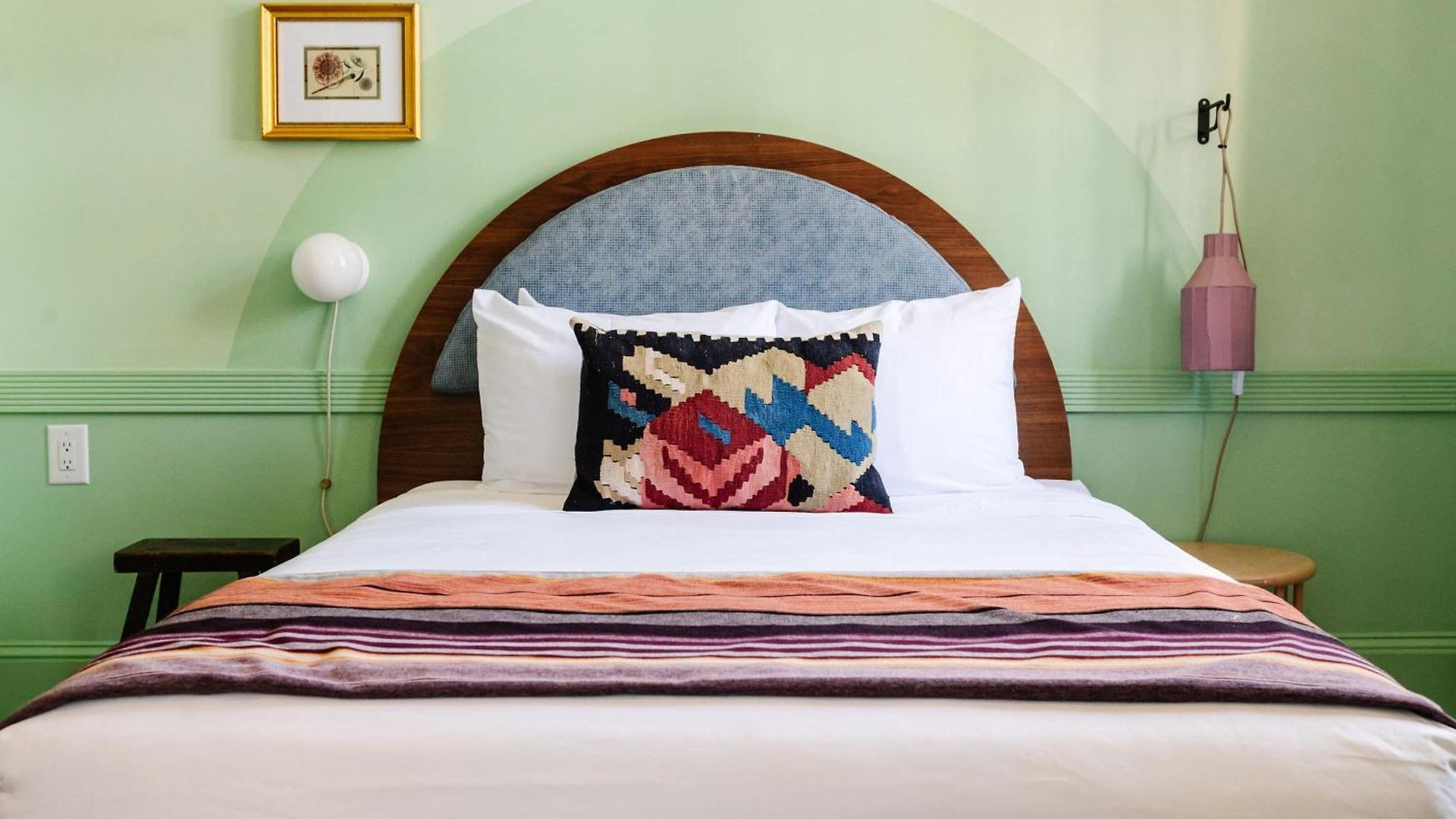 The Frenchmen By Kasa Living
