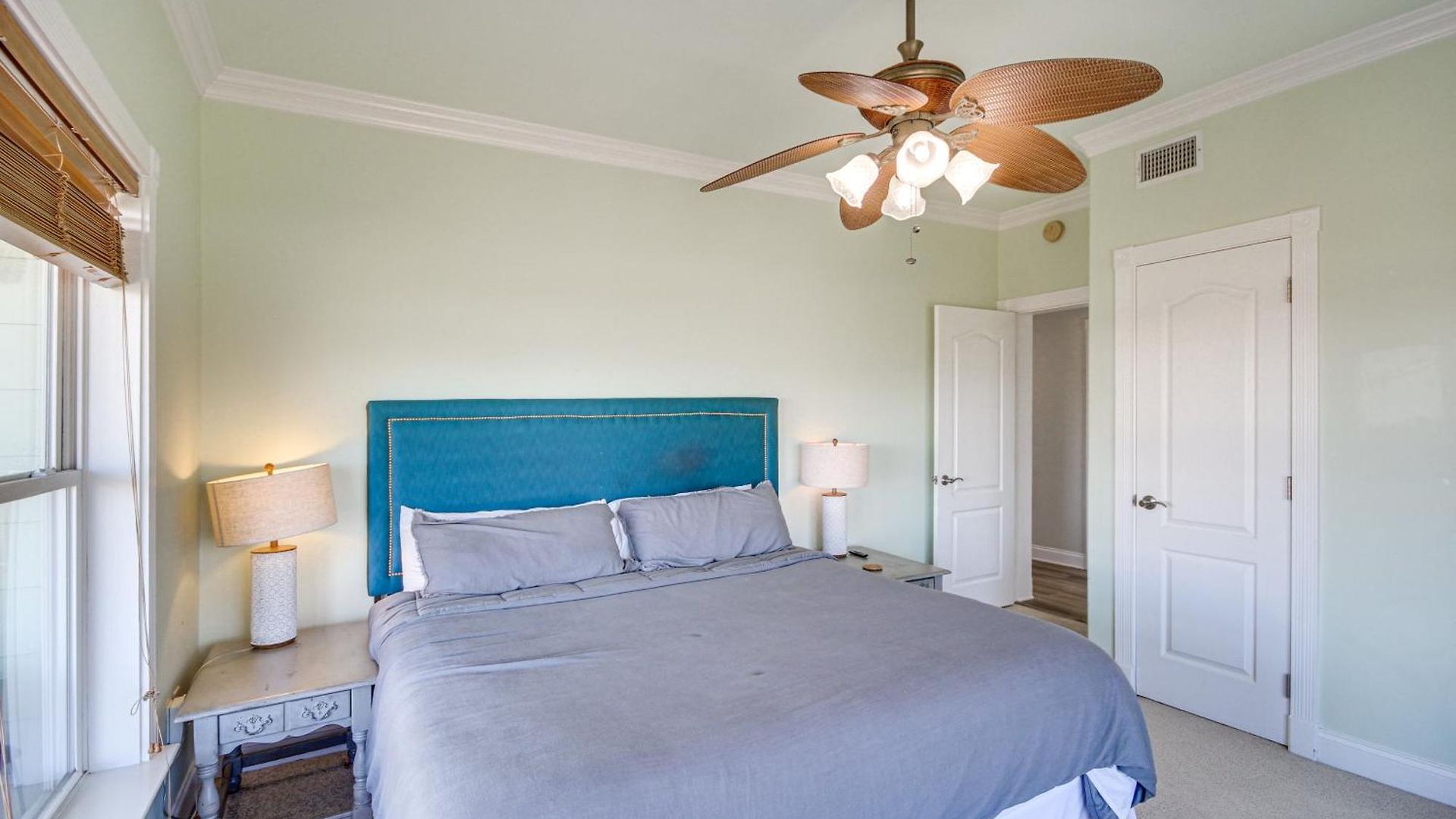 Private Dock & Pool: Luxe Nola Group Getaway! Holiday home *