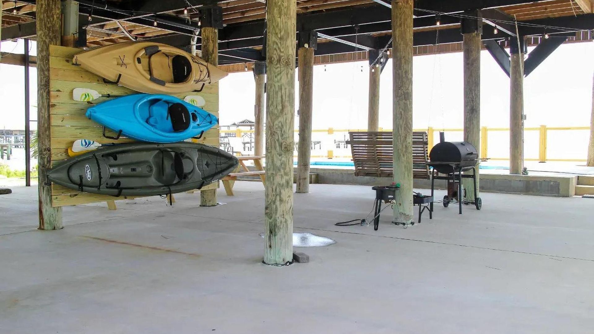 Private Dock & Pool: Luxe Nola Group Getaway! Holiday home *