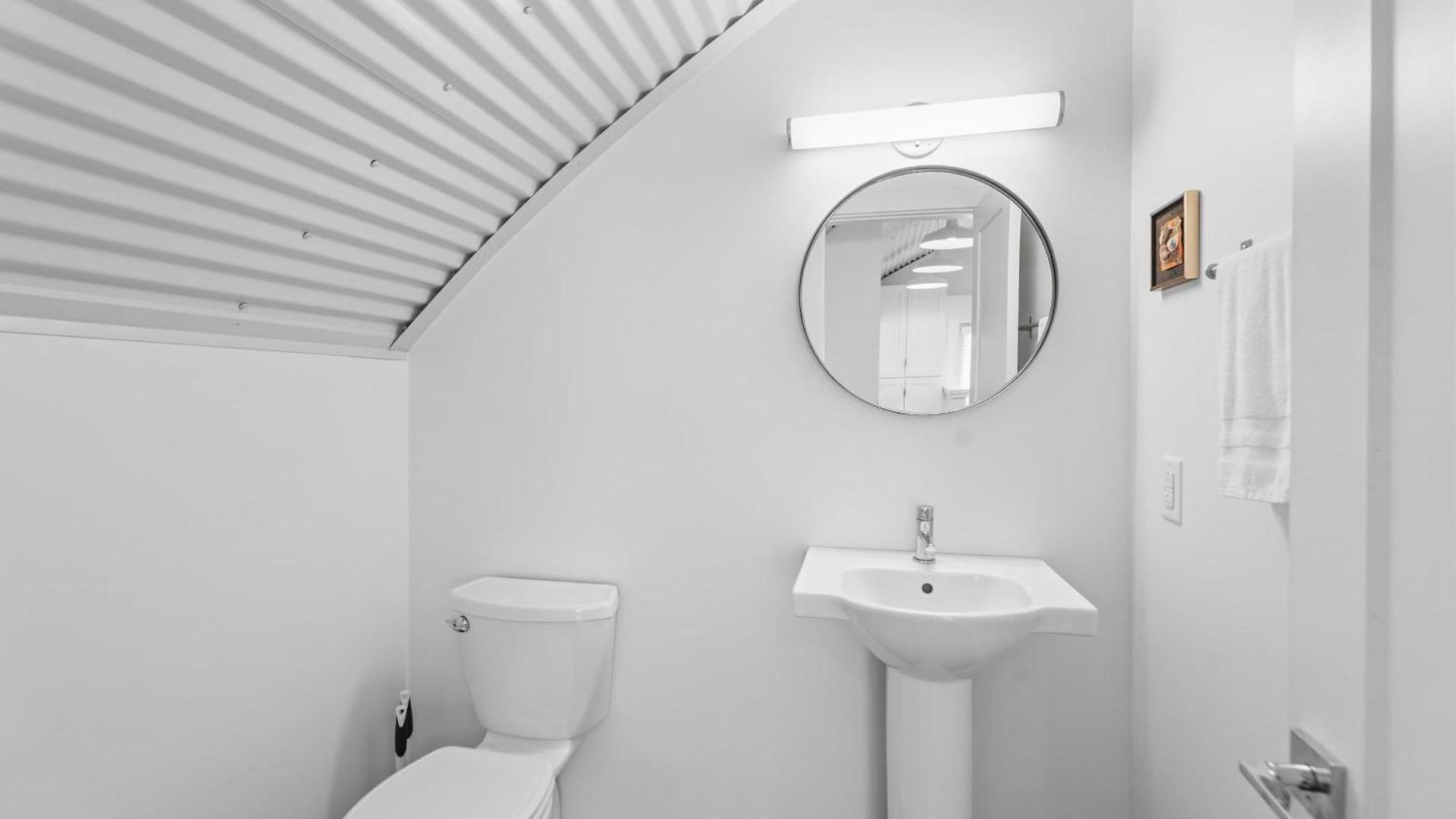 The Moon Quonset Hut Vacation Heated & Chilled Pool New Orleans