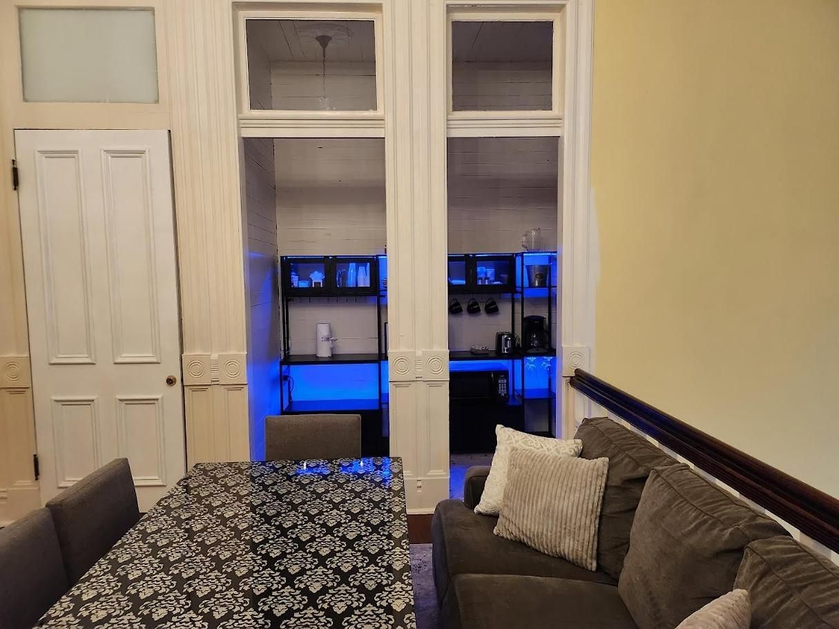 Walker Mansion On St Charles Ave - Unit 4 Apartment *