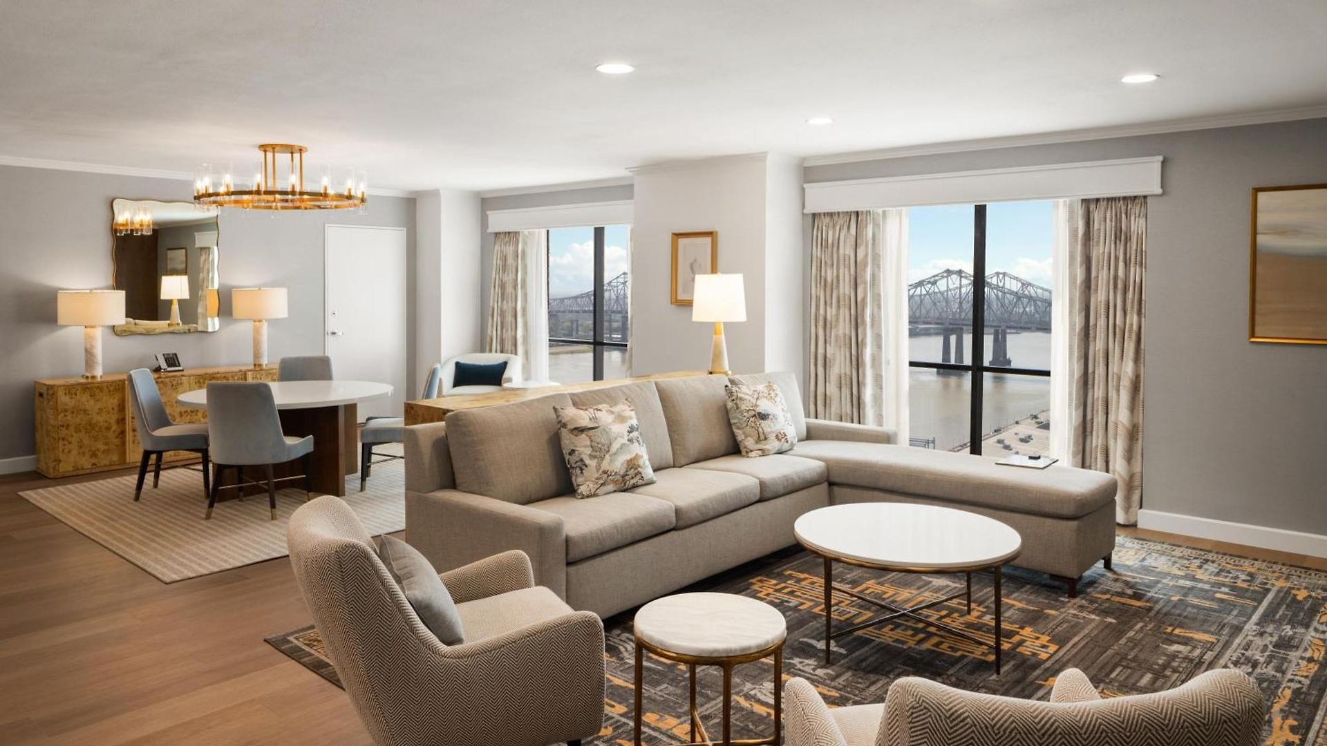 Hotel Hilton Riverside 4*
