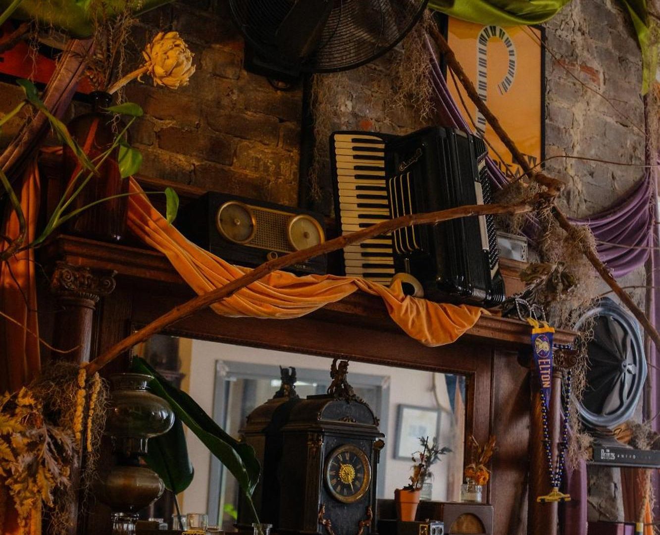 Bed & Breakfast At The Old Jail New Orleans