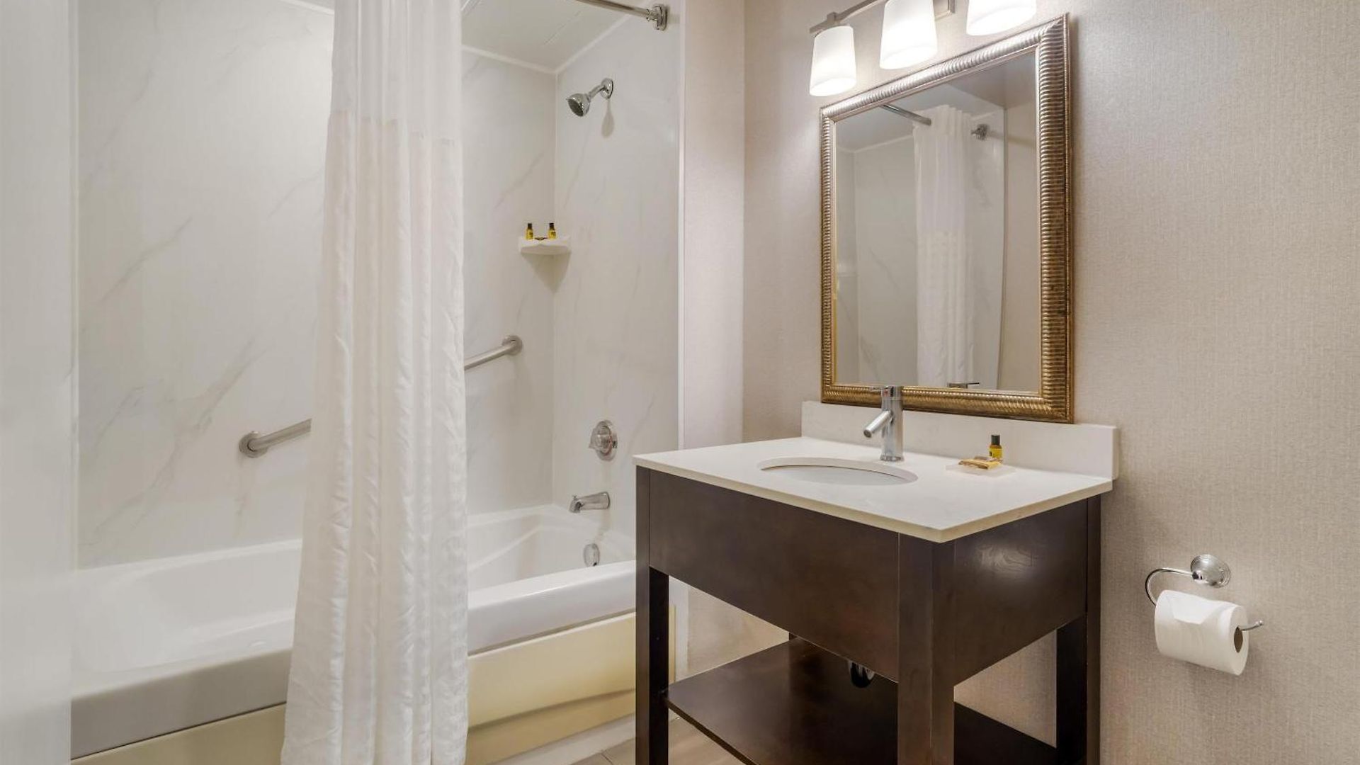 Hotel Western St. Christopher 3*