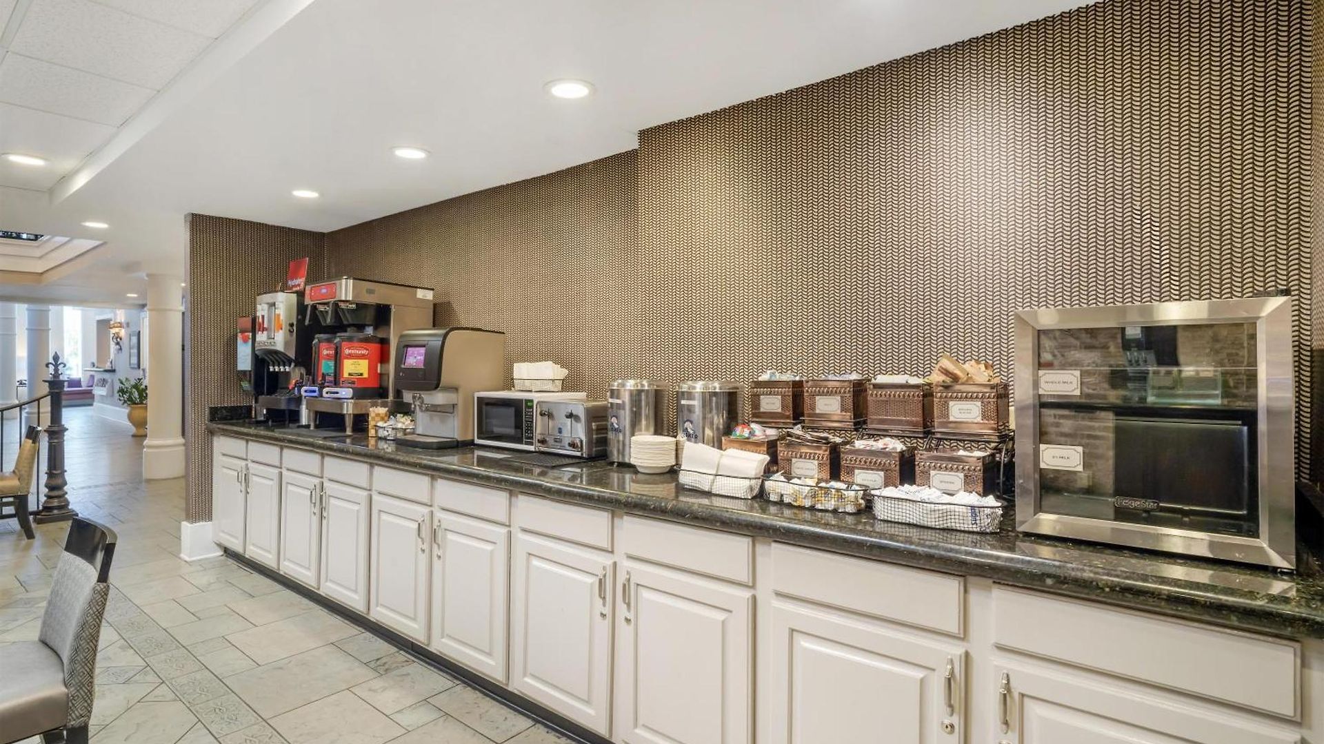 Hotel Western St. Christopher 3*
