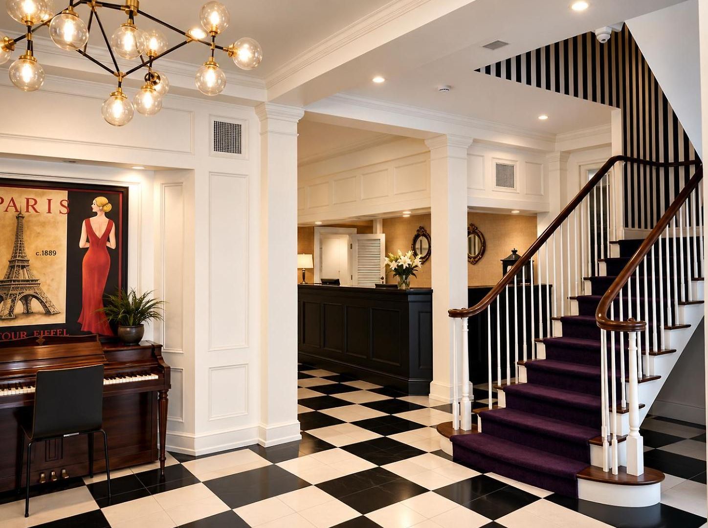Maison Saint Charles 3*
