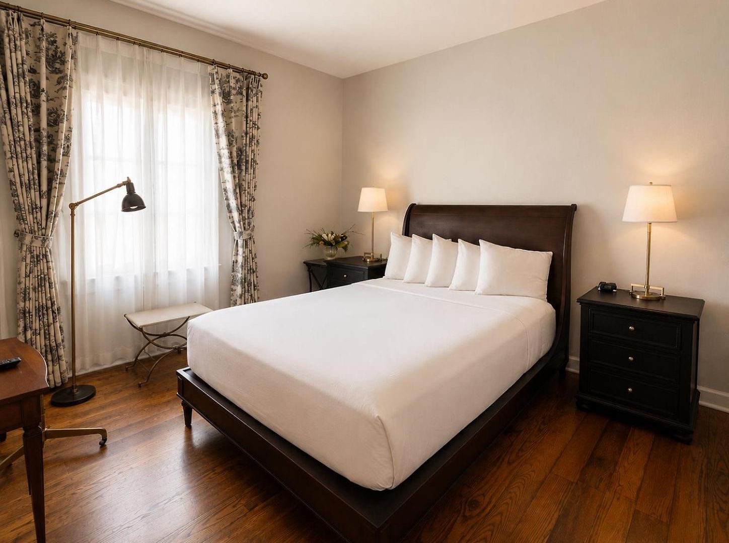 Maison Saint Charles Hotel 3*