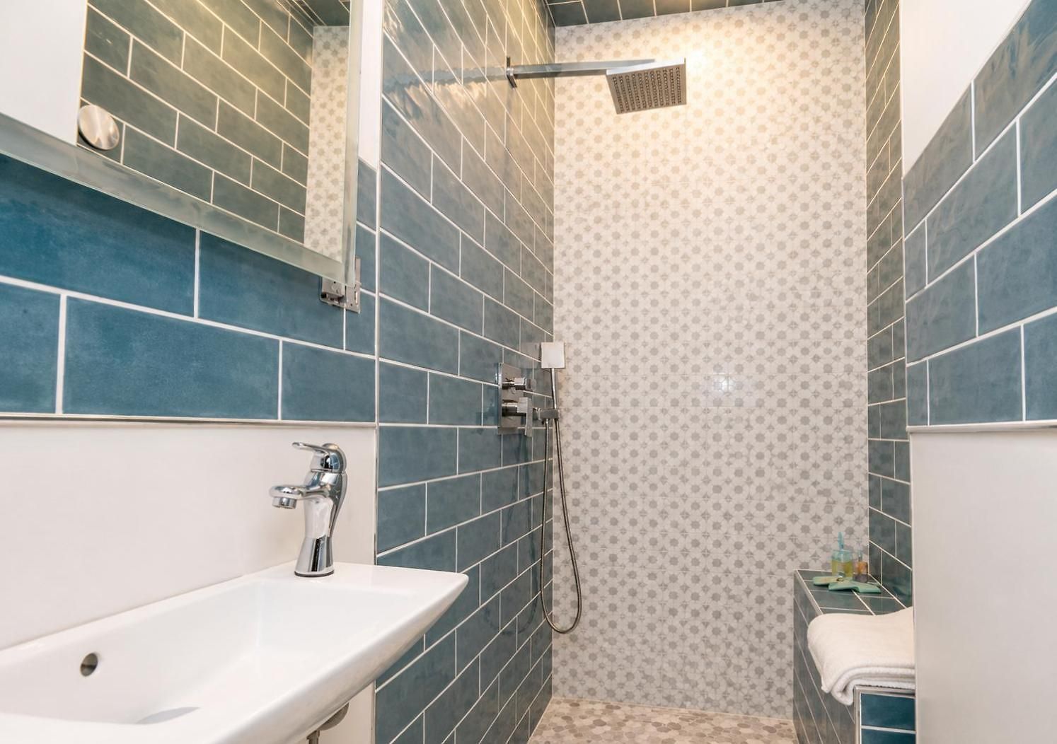Amazing Modern 5 Bedroom Next To French Qt & Bourbon New Orleans