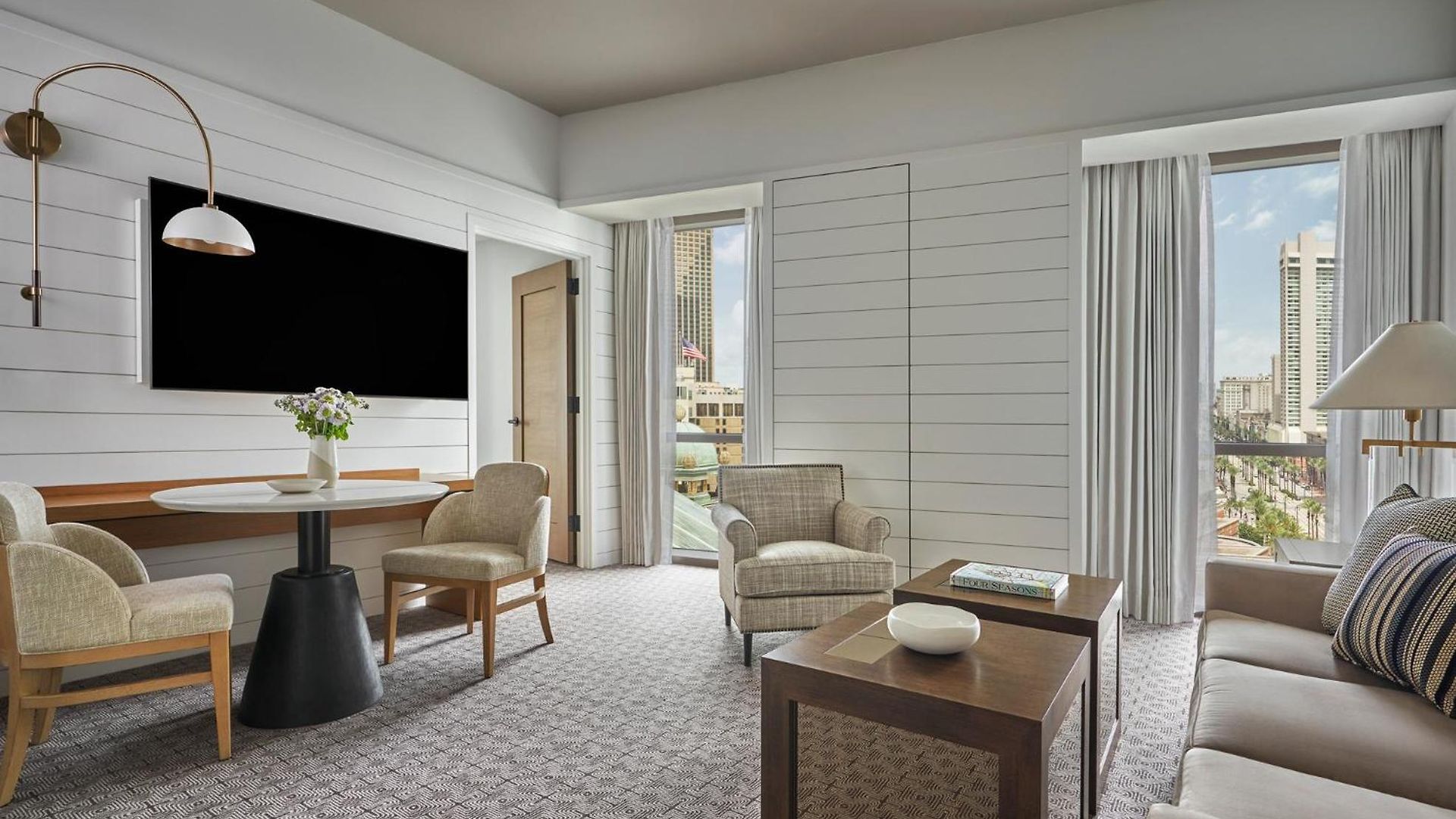 Four Seasons 5* New Orleans