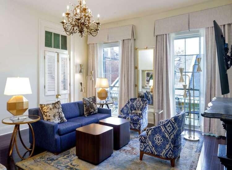 Provincial Hotel 4*