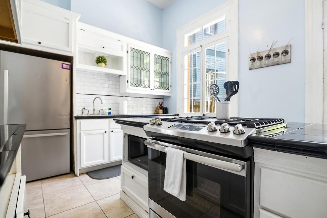 Governors Mansion 5 Bedroom-3 Bath Holiday home New Orleans