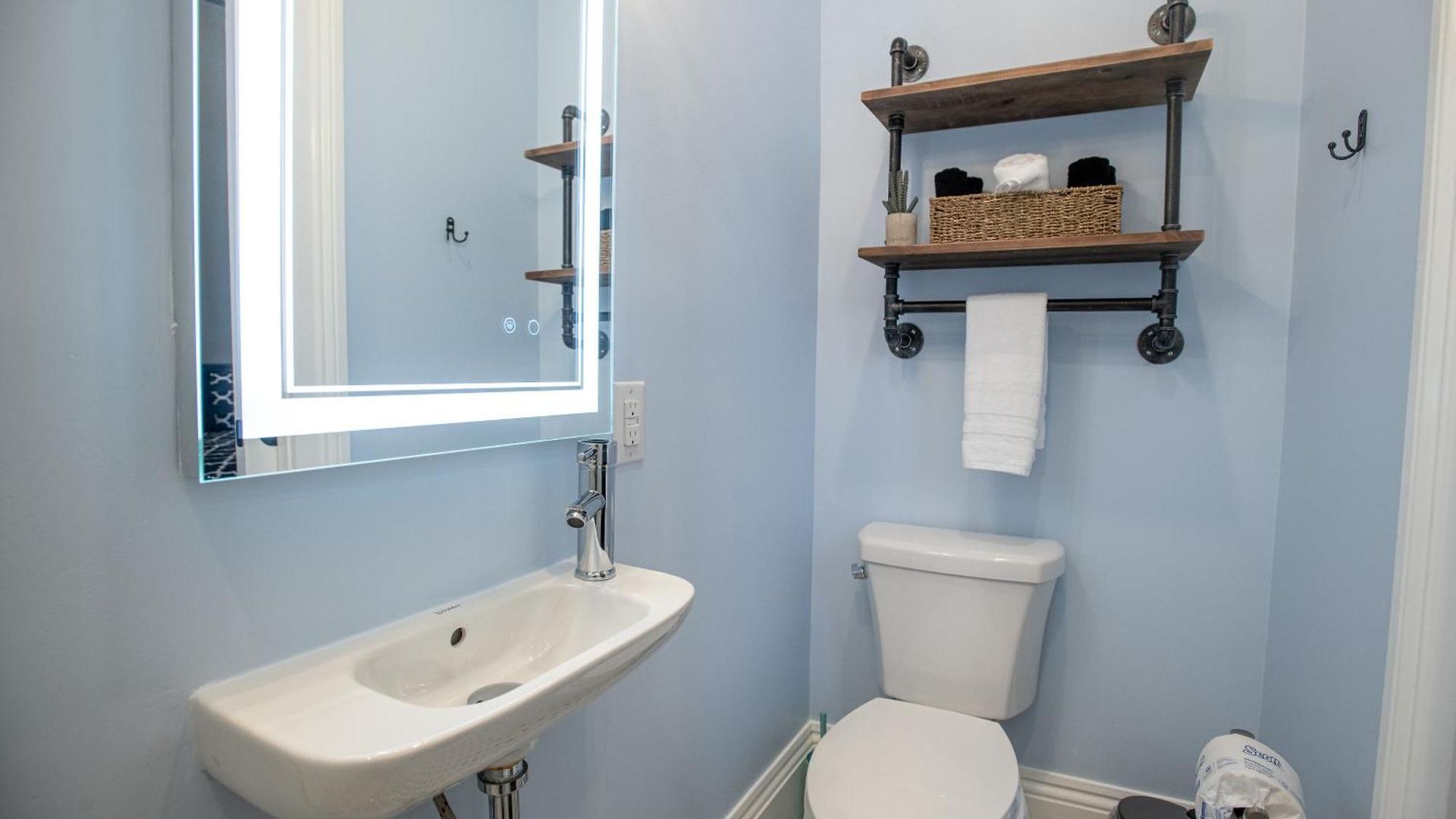 Holiday home St Philip Gem 5 Bed-5 Bath Steps To Fq - Monthly