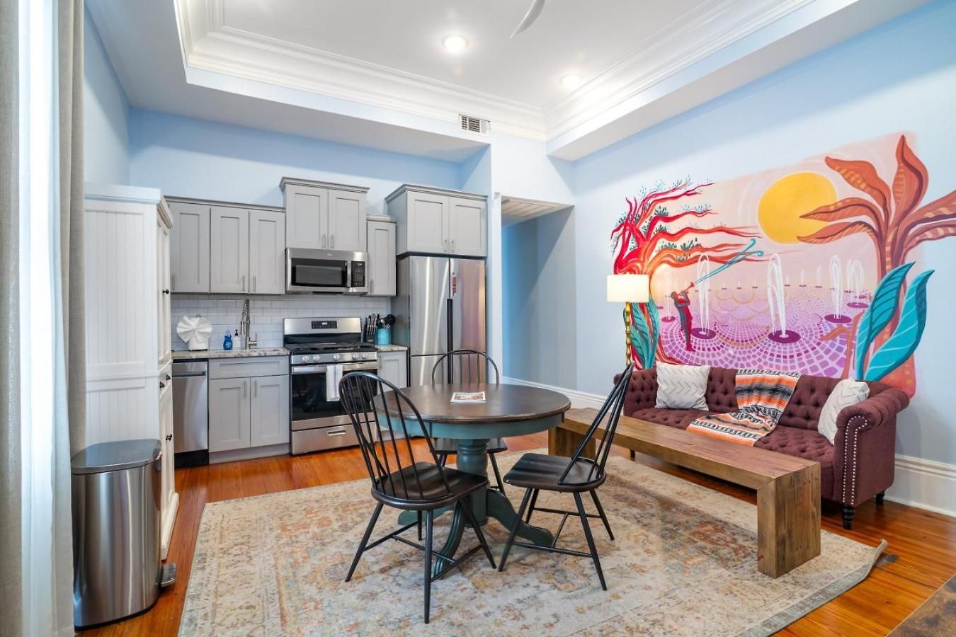 Governors - Steps To French Quarter Apartment *