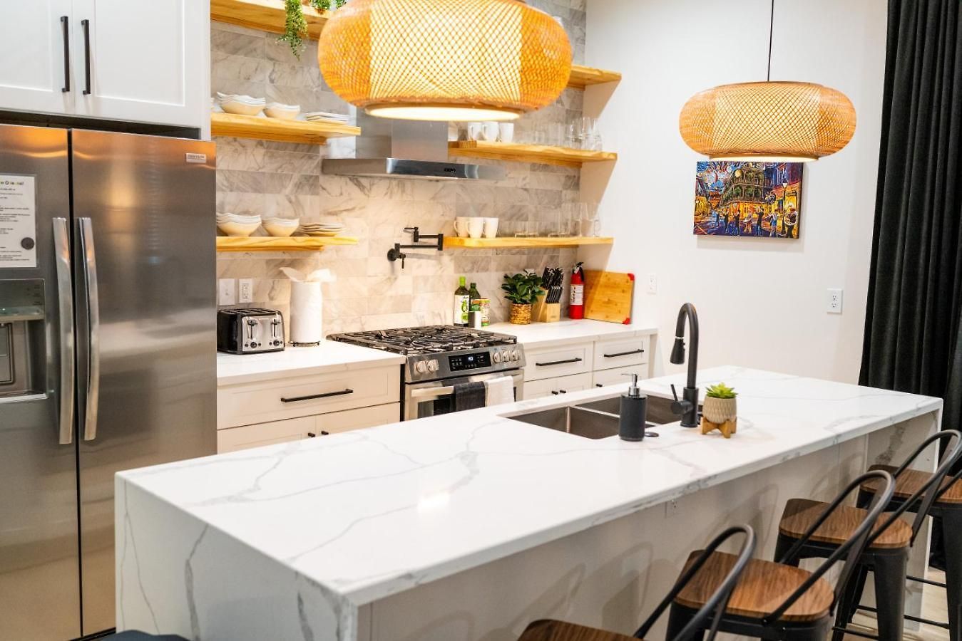 Shimmering New Nola Tvs In Bedrooms & Parking Holiday home *