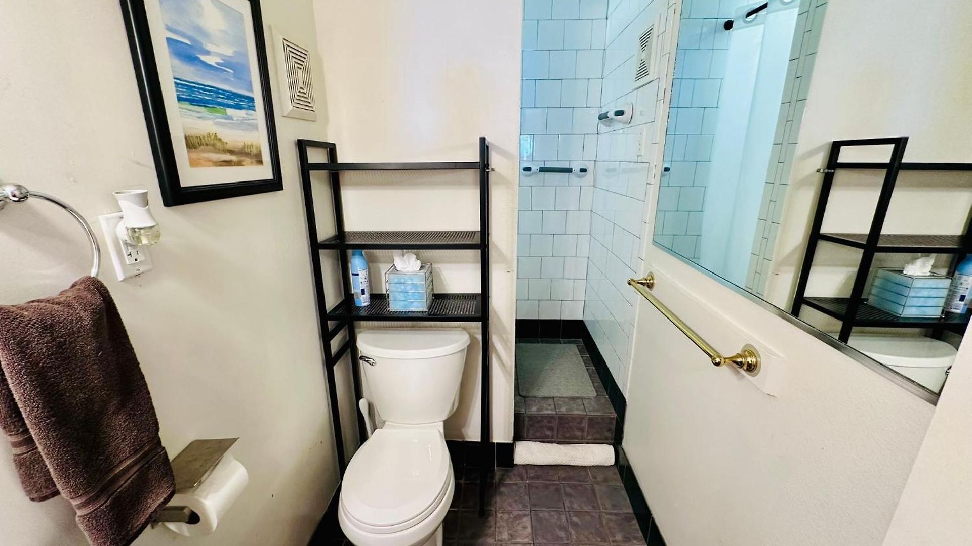 Apartment 3 Bedroom Private First Floor Apartment In Marigny Sleeps 6 Walk To Frenchmen & Bourbon & French Quarter