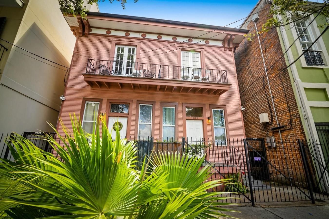Apartment Governors Historic 5bed-5ba New Orleans