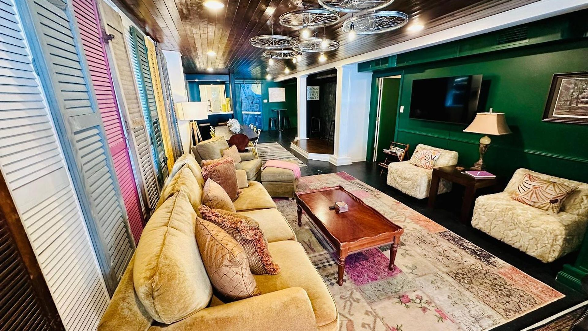 Apartment 3 Bedroom Private First Floor Apartment In Marigny Sleeps 6 Walk To Frenchmen & Bourbon & French Quarter