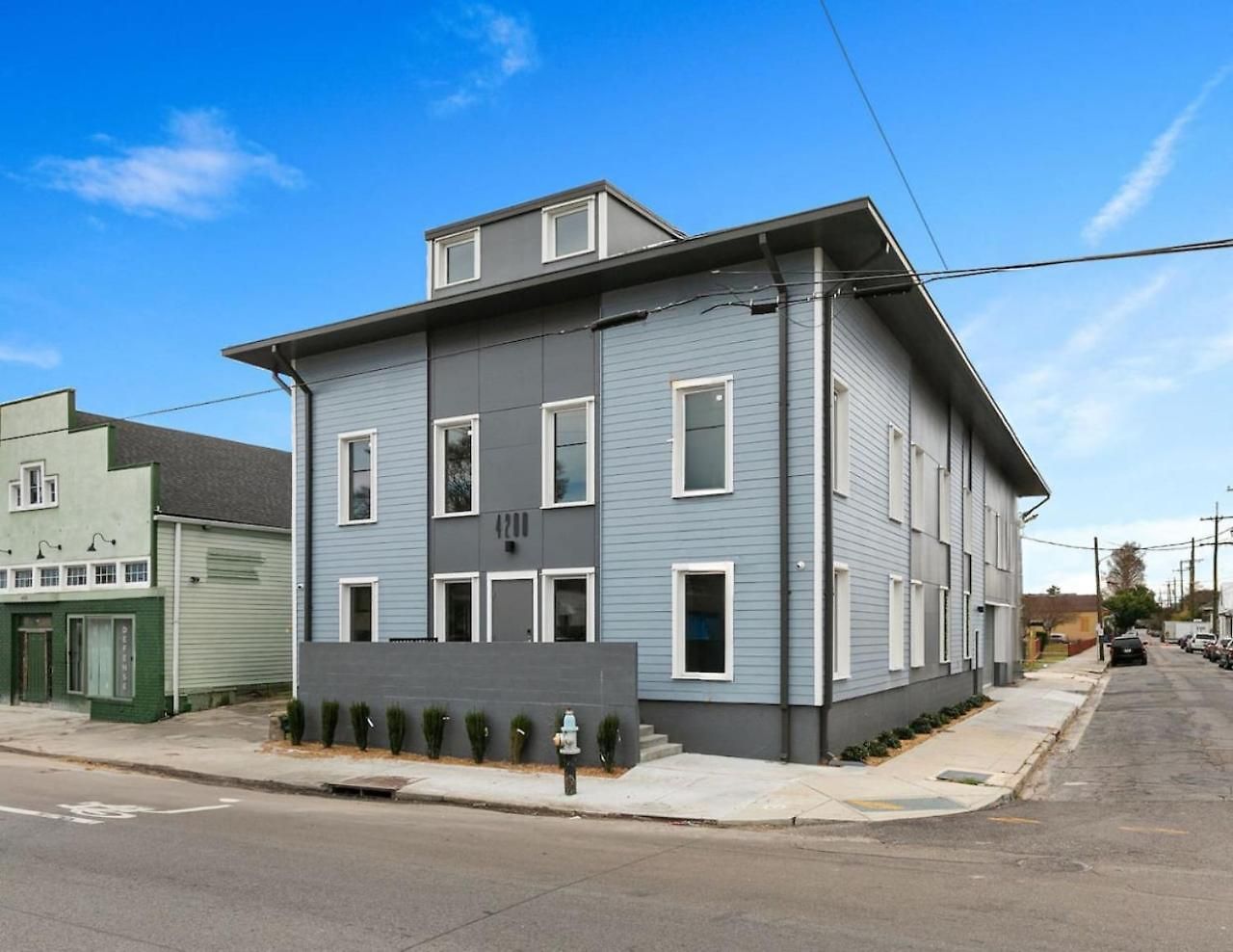 Bywater At 4200 St Claude Avenue *
