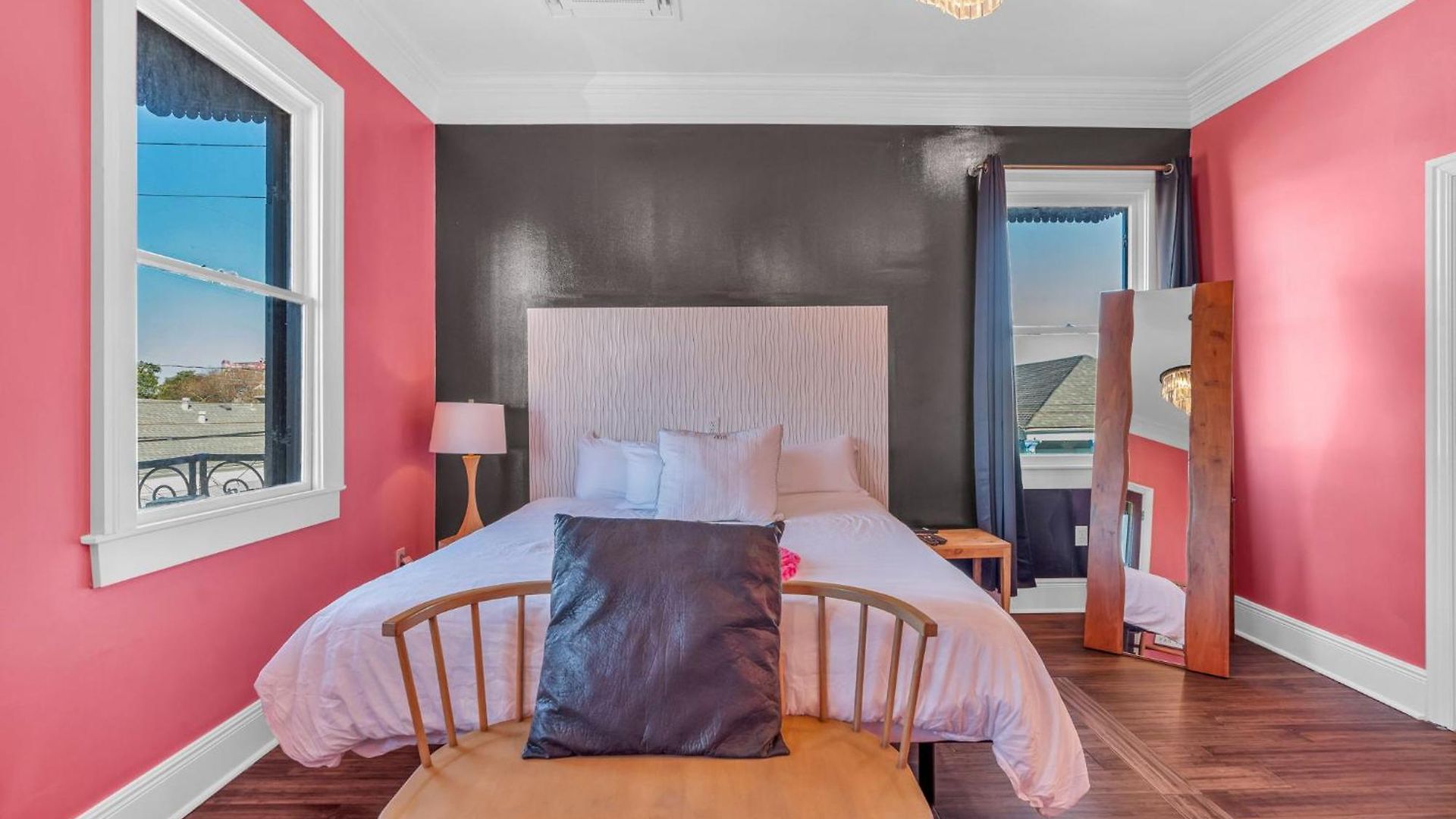 Barbie Dream W Hot Tub Sauna Near Fq Bed & Breakfast New Orleans
