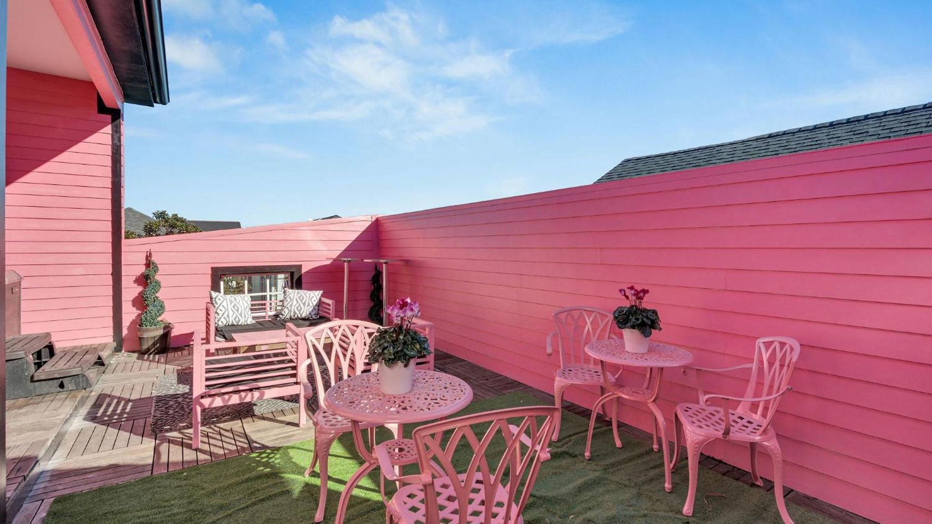 Barbie Dream W Hot Tub Sauna Near Fq 3* New Orleans