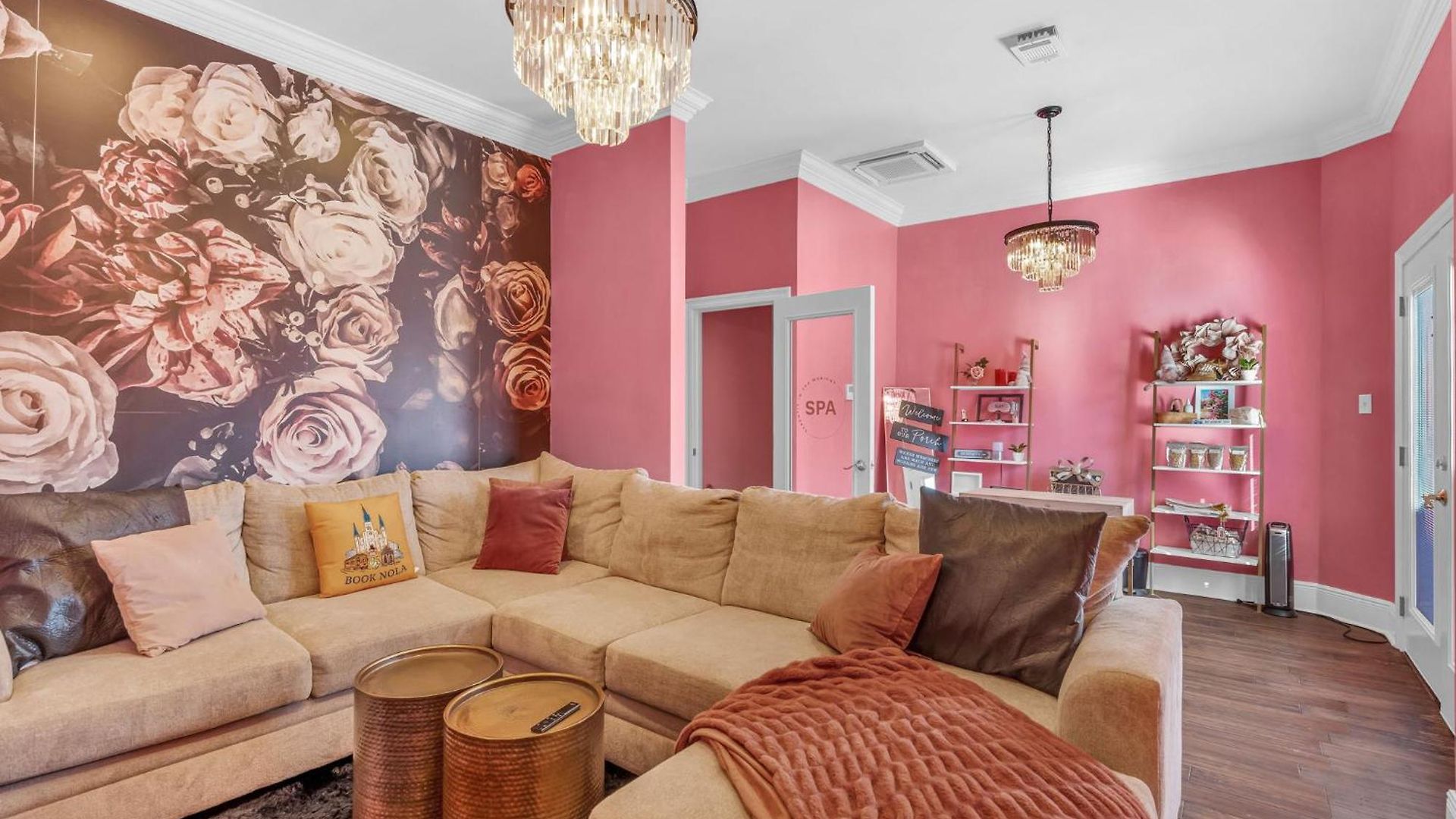 Bed & Breakfast Barbie Dream W Hot Tub Sauna Near Fq 3*