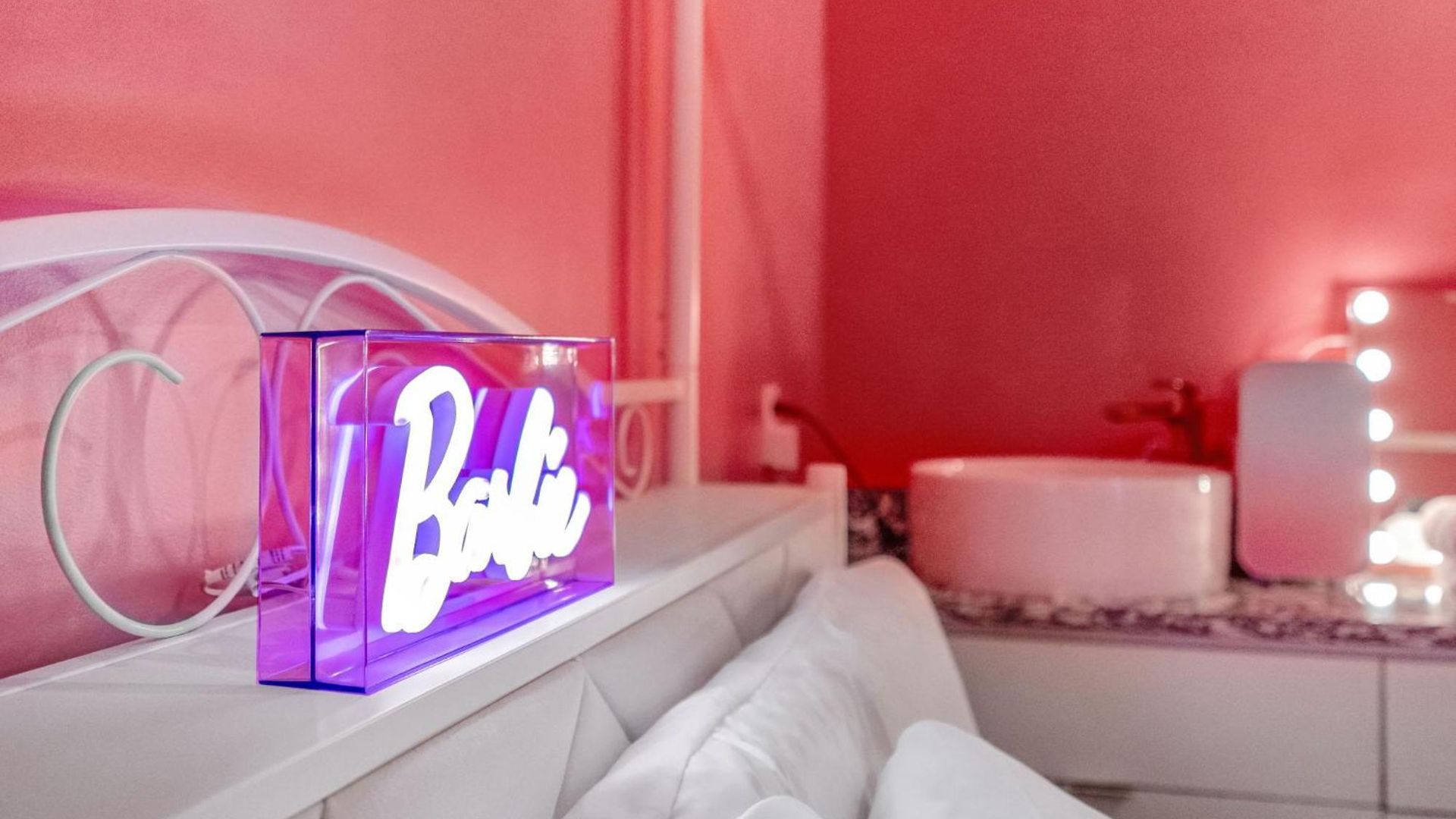 Barbie Dream W Hot Tub Sauna Near Fq New Orleans