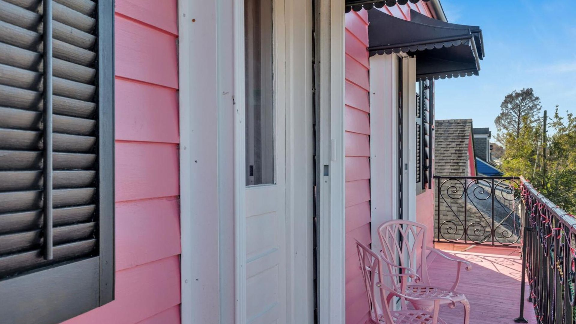 Barbie Dream W Hot Tub Sauna Near Fq Bed & Breakfast New Orleans