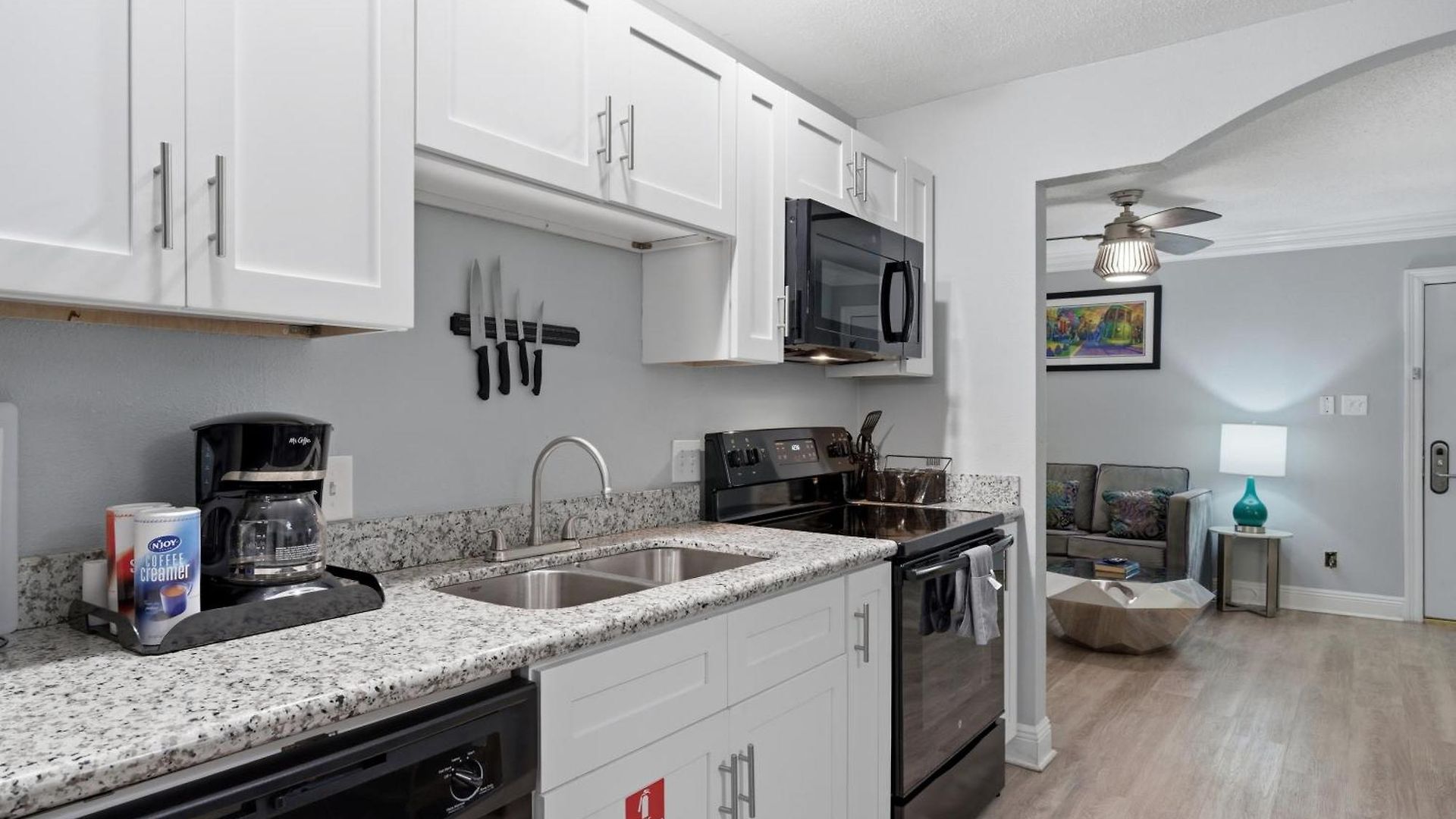 Refined 2br Escape On Frenchmen Street W Pool New Orleans