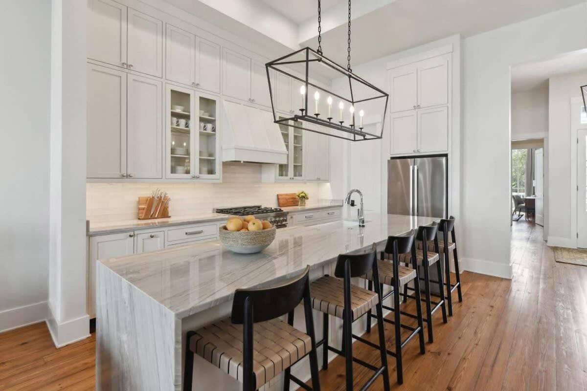 New Luxury Heated Pool & * New Orleans