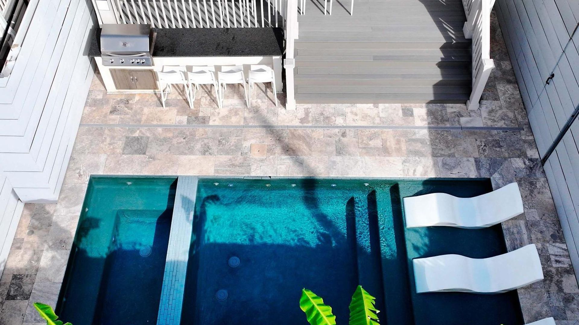 Designer 7 Bedroom Heated Pool Heirloom Holiday home New Orleans