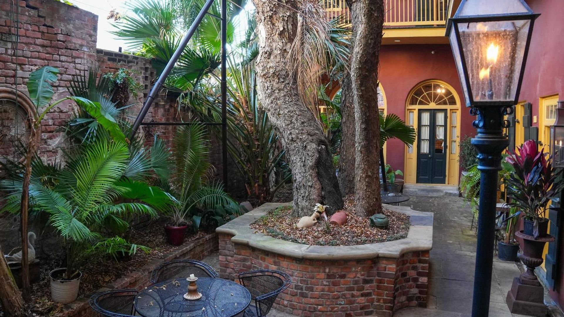 The Olivier House 3*