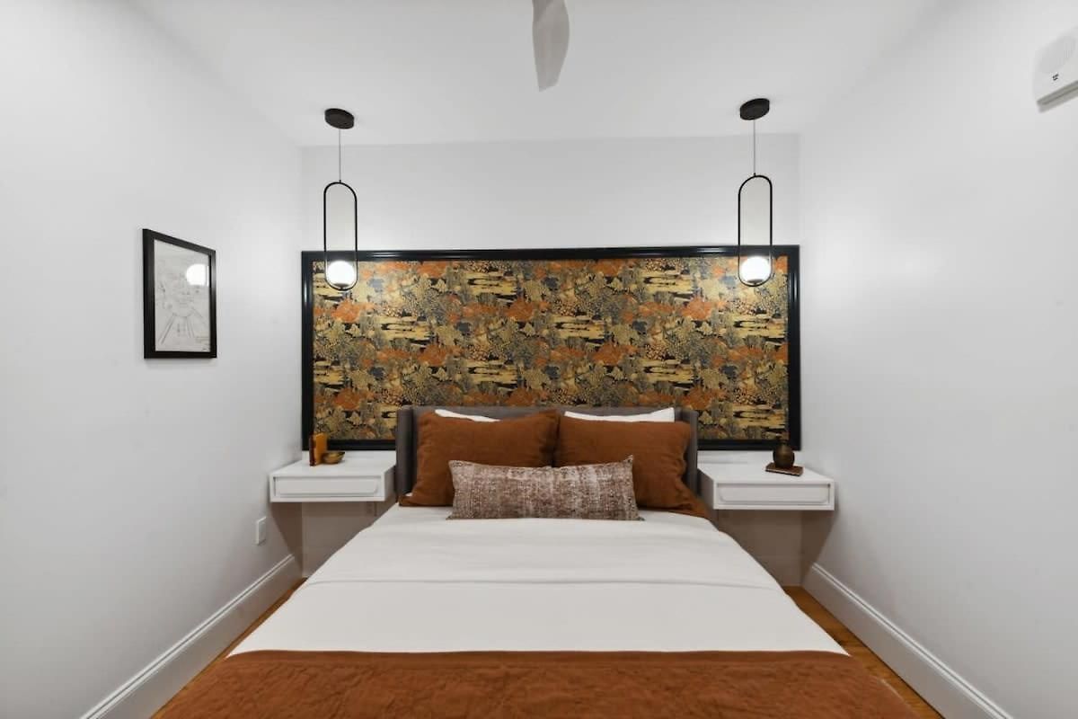 Hotel Opulent Cbd Near French Quarter *