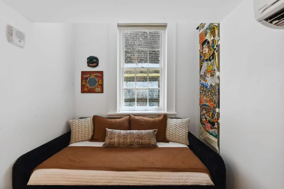 Opulent Cbd Near French Quarter *