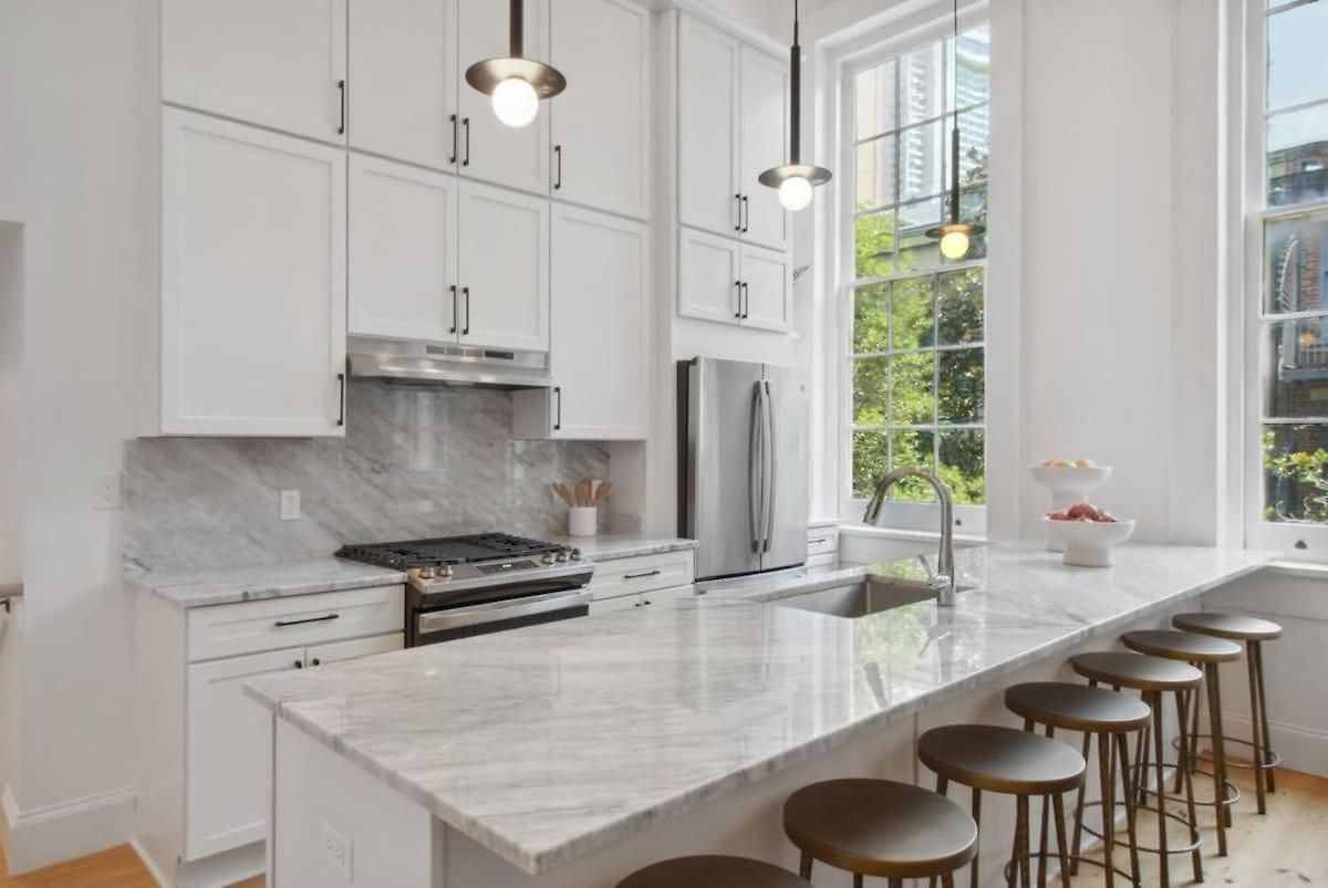 Two Luxe Cbd Near French Quarter Hotel