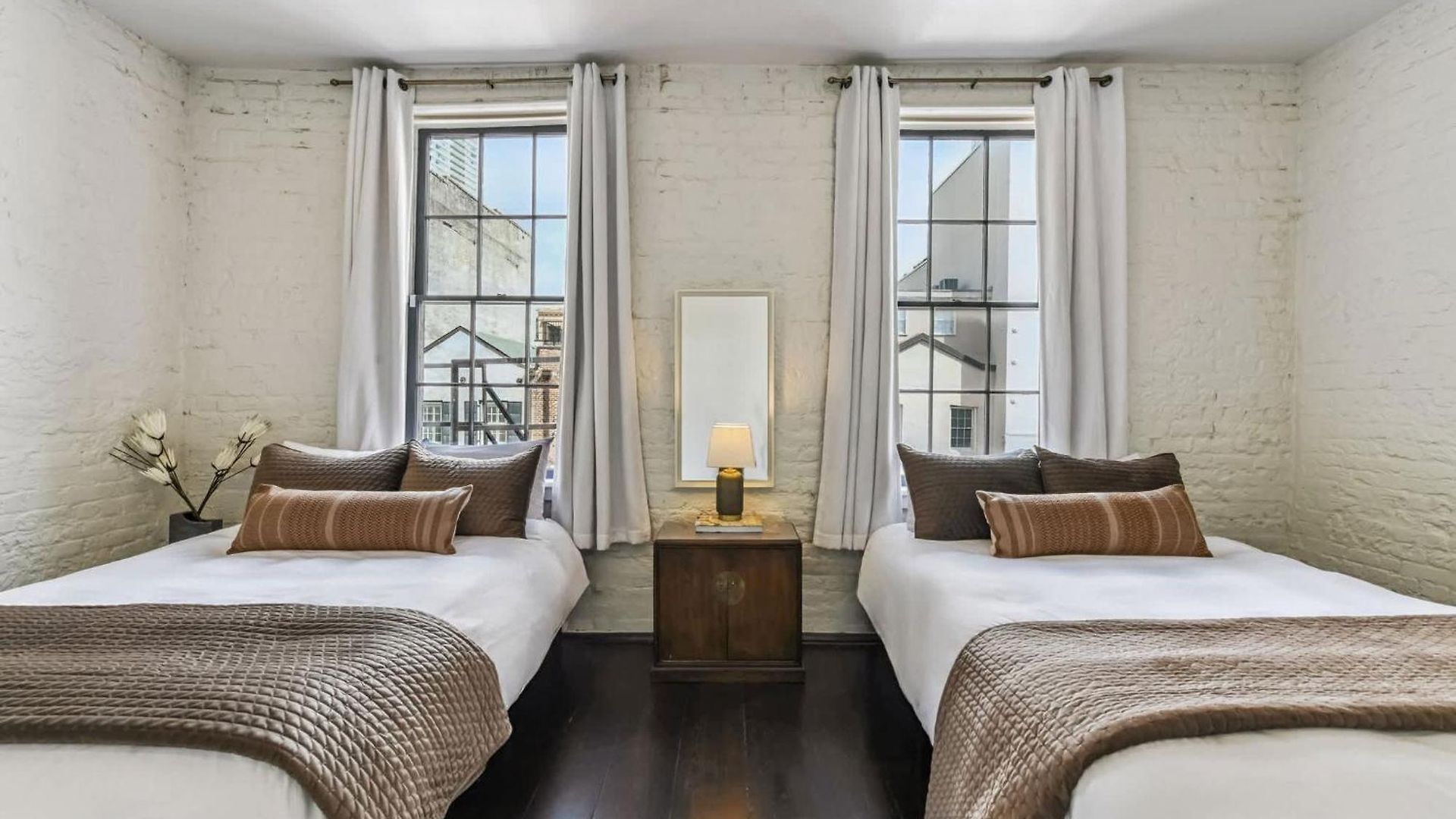 Southern Historic Luxury Walk To French Quarter Holiday home