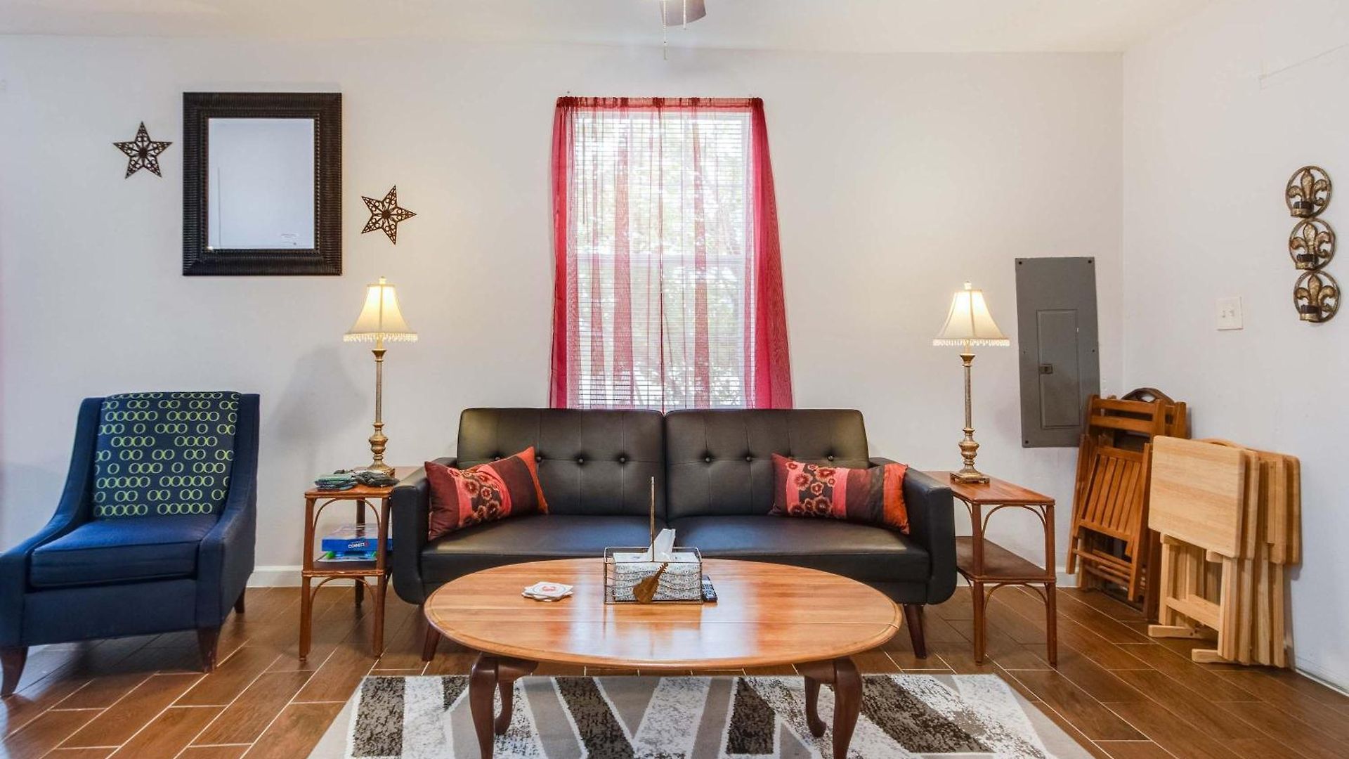 Modern Nola House With Yard Your Mardi Gras Base Holiday home *