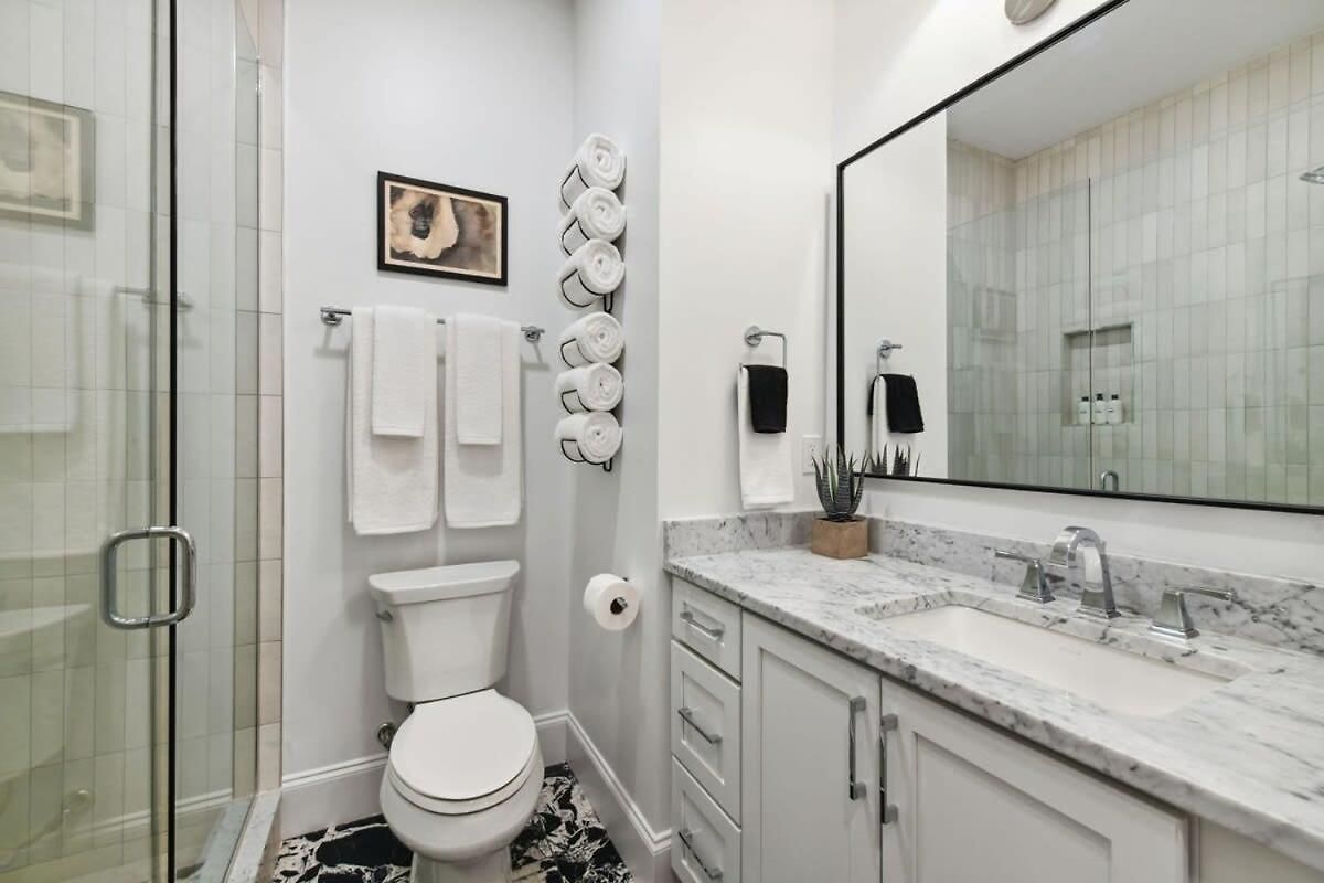 Spacious Cbd Near French Quarter * New Orleans