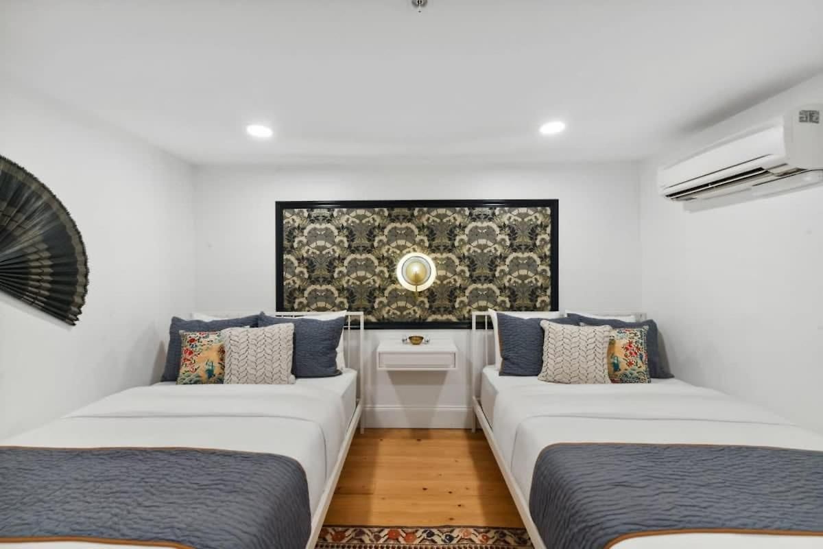 Two Luxe Cbd Near French Quarter Hotel *