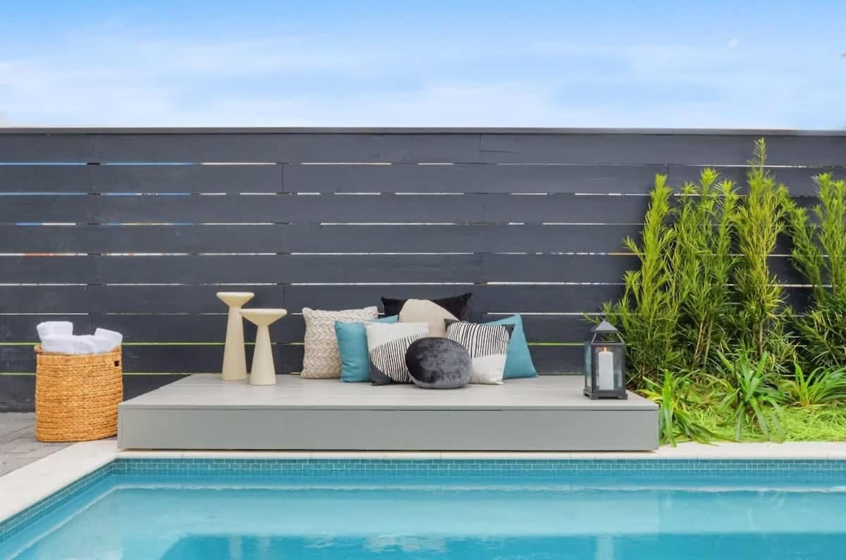 Holiday home 7br & Pool Access Near Cbd