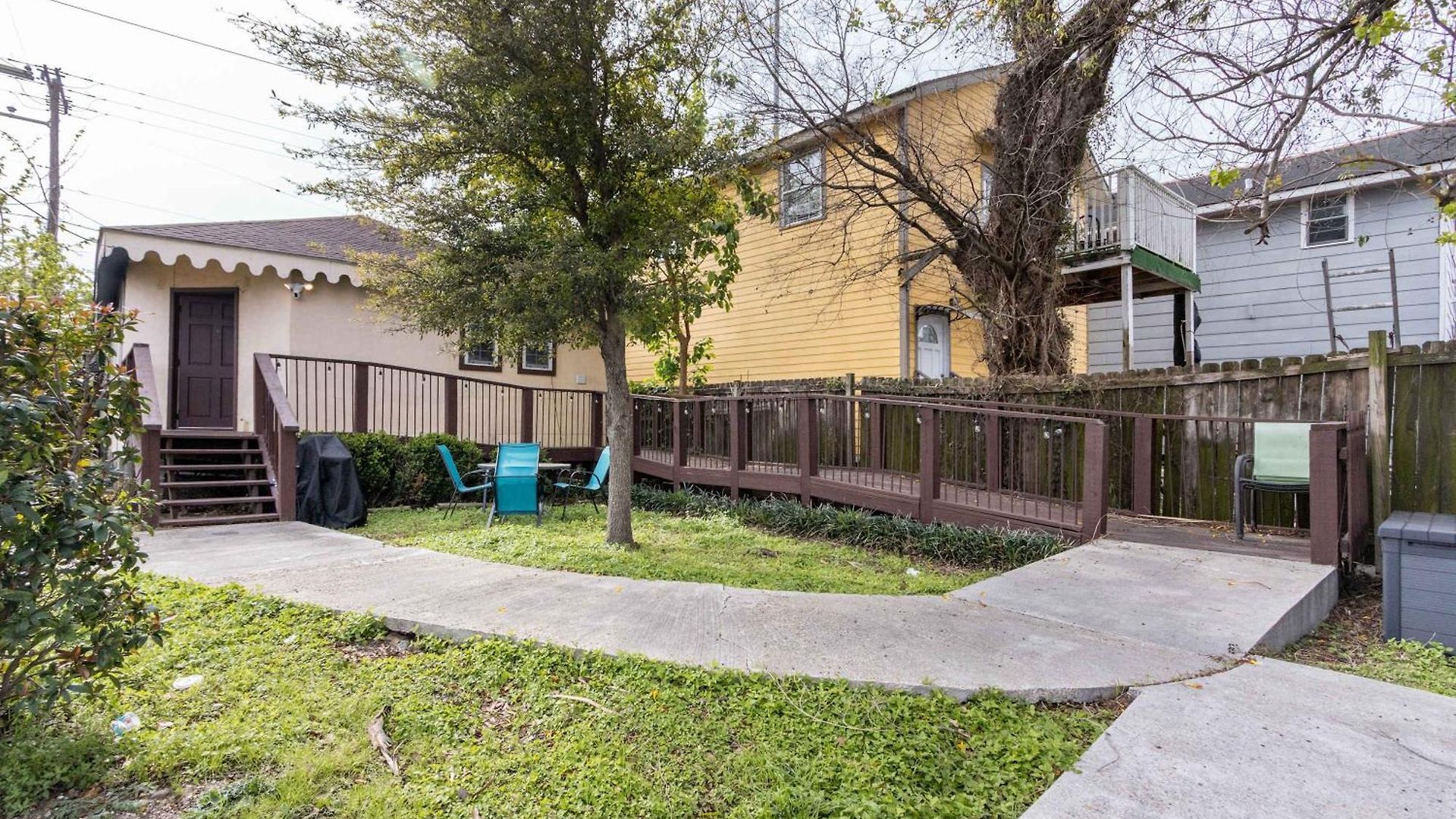 Holiday home Modern Nola House With Yard Your Mardi Gras Base New Orleans