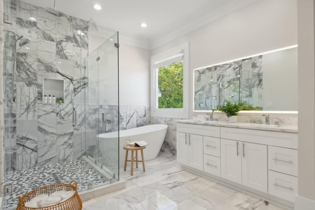 Stylish Modern With Hot Tub & Pergola Holiday home New Orleans
