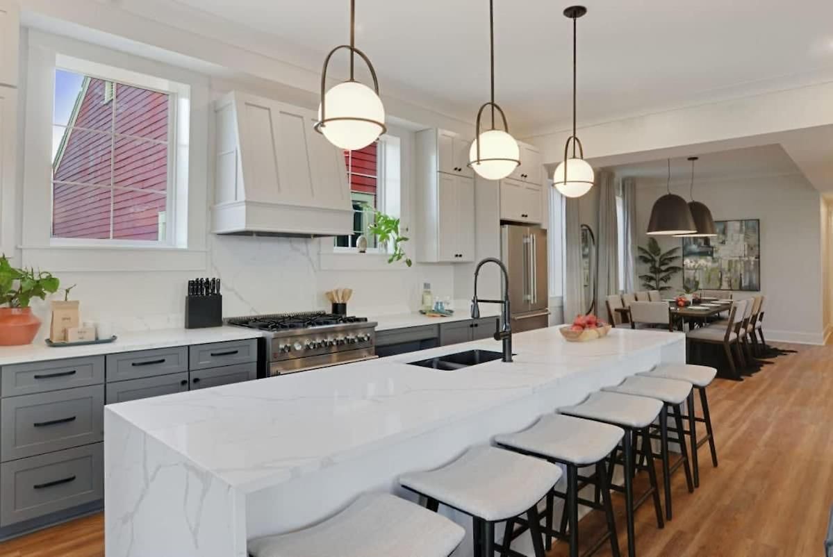 Luxe Sunlit Heated Pool & Near Cbd Holiday home New Orleans