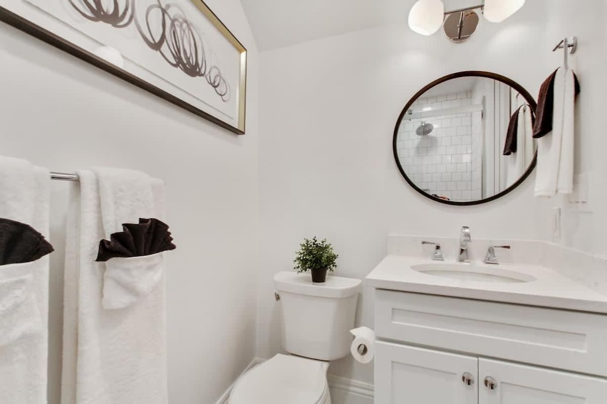 Modern Cbd With Near French Quarter * New Orleans