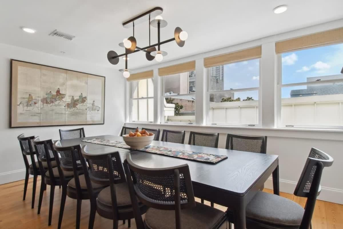 Two Expansive Near French Quarter