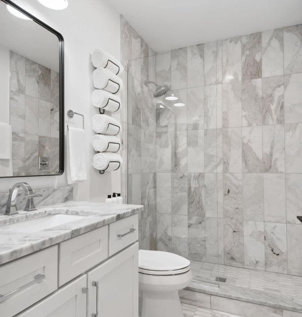 Two Expansive Near French Quarter * New Orleans