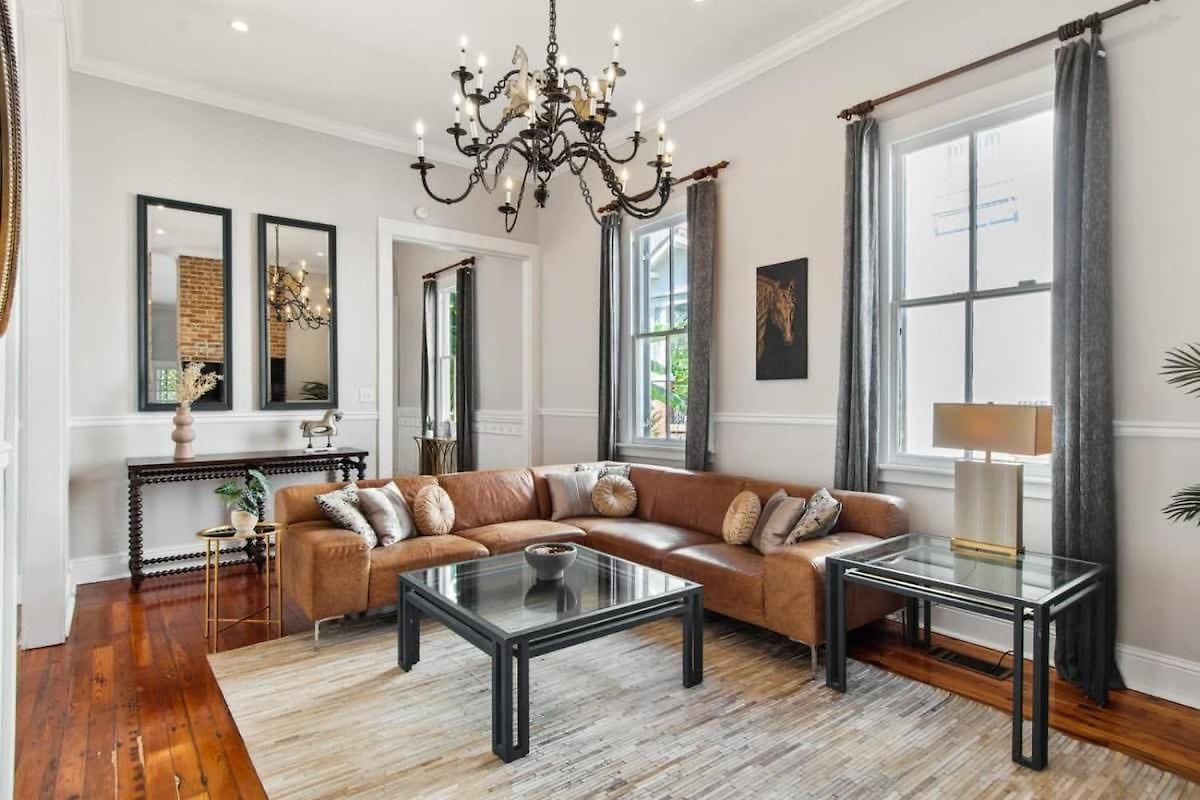 Opulent Expansive Unit Heated Pool And 4* New Orleans